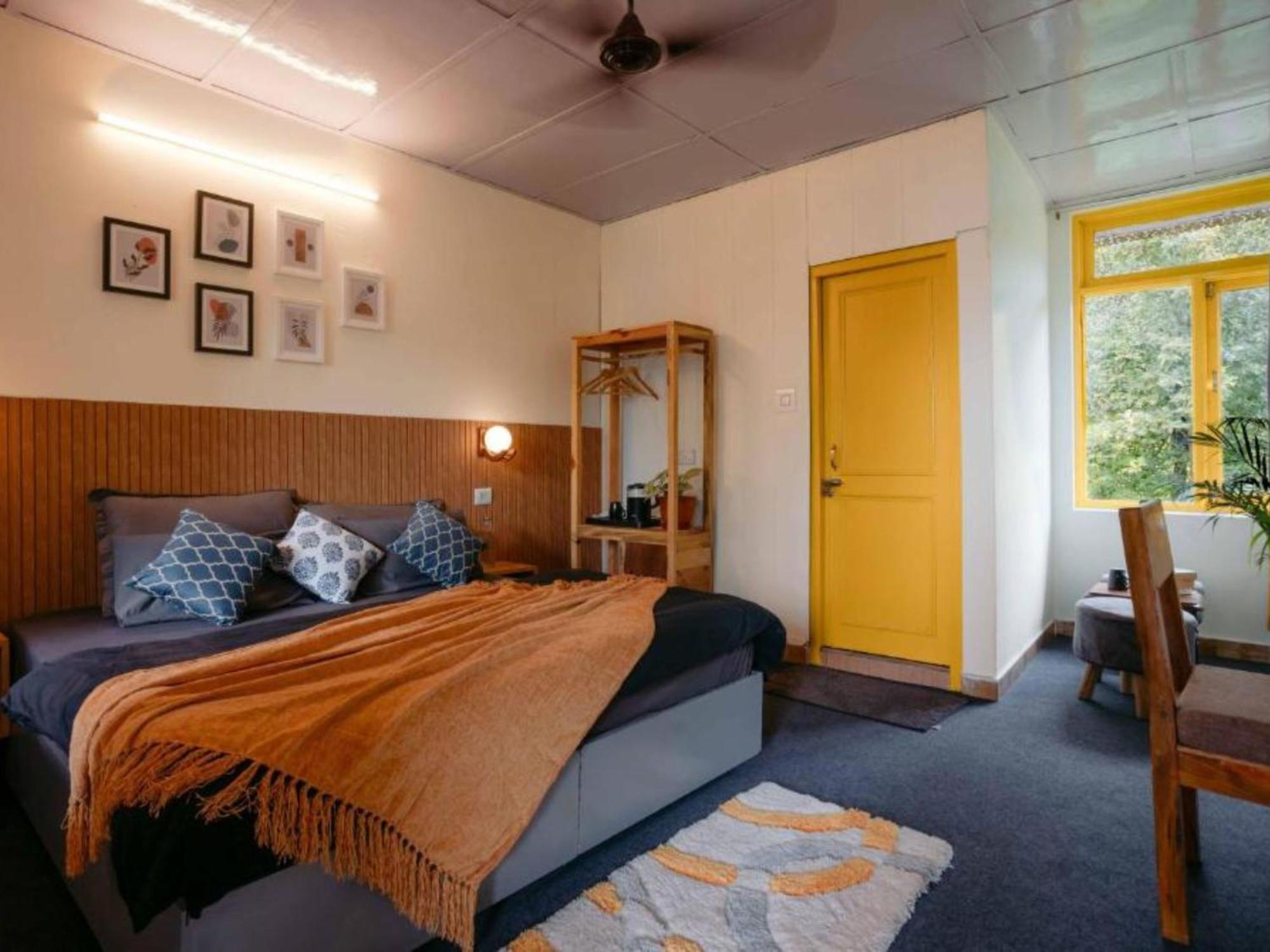 The Hosteller Bir Стая снимка